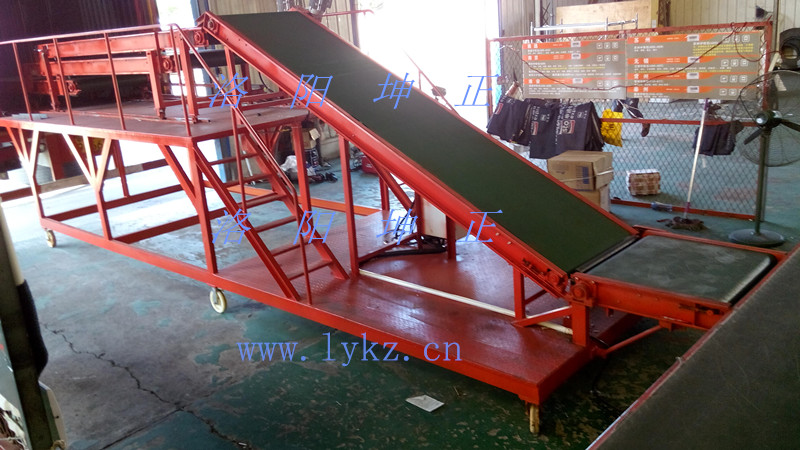 1512182671264879.jpg 伸縮裝車機(jī)